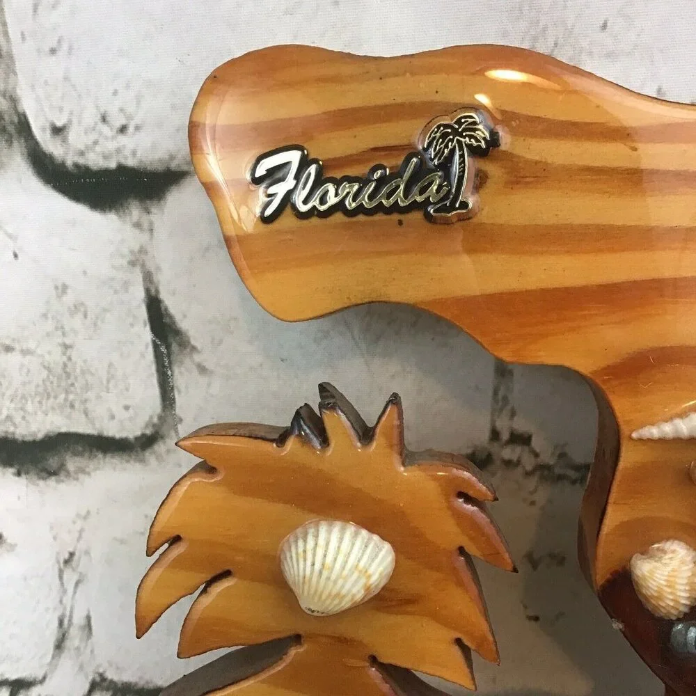 Vintage Laquer‎ Wood Palm Tree Shaped Sea Shell Florida Wall Mount Key Holder